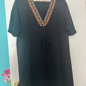 ✂️Black Dress with Colorful V-neck